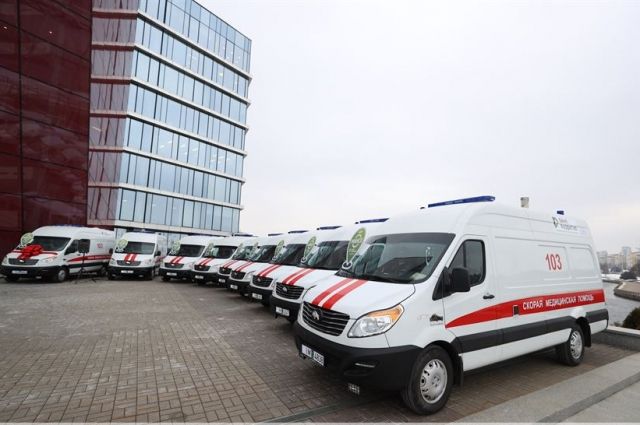 Учреждения здравоохранения пополнились 12 автомобилями скорой помощи