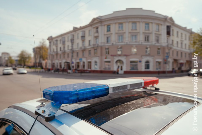 Преследование нетрезвого 20-летнего водителя "БМВ" в Мозырском районе закончилось стрельбой
